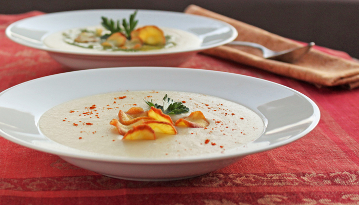 Parsnip puree soup | thetasteworkshop.com