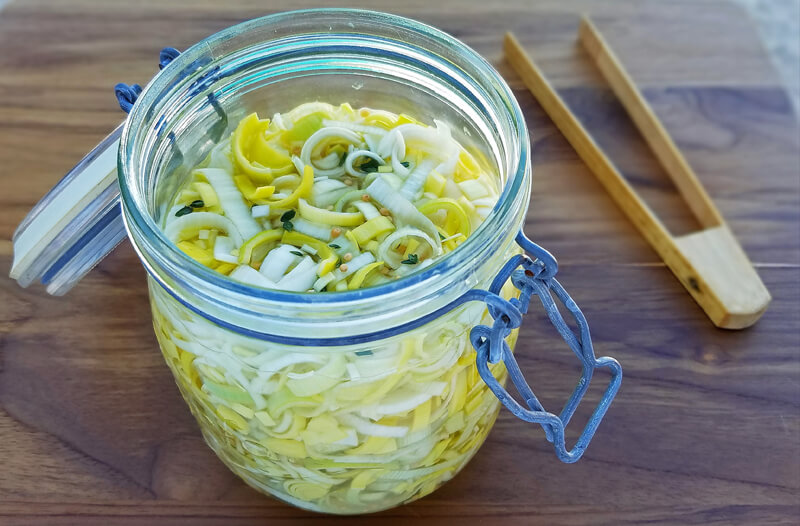 Pickled leeks with lime